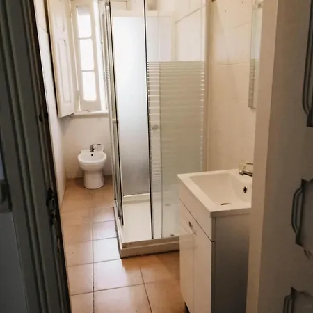 Alameda House Quarto em Acomodações Particulares