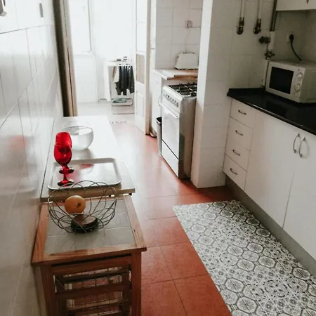 Alameda House Проживание в семье