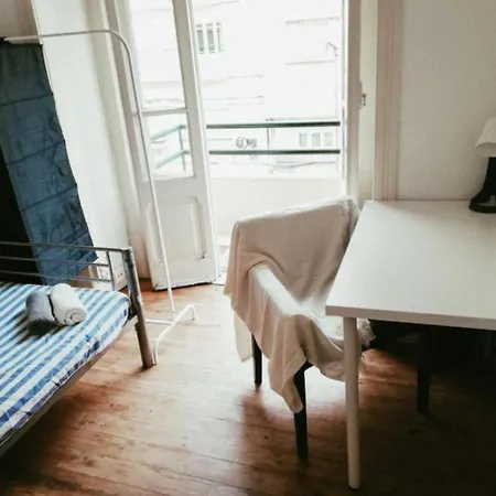 Alameda House Проживание в семье